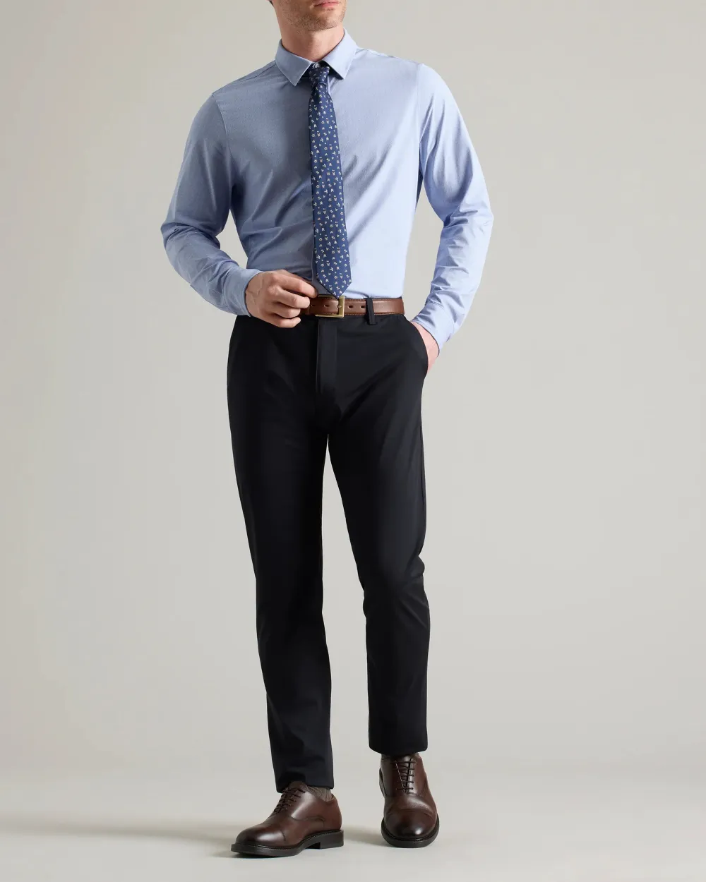 Men's Performance Comfort Long Sleeve Button Down Shirts