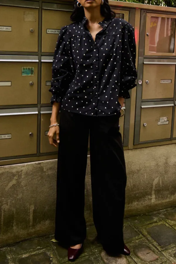 Dot Patterned Puff Sleeve Shirts