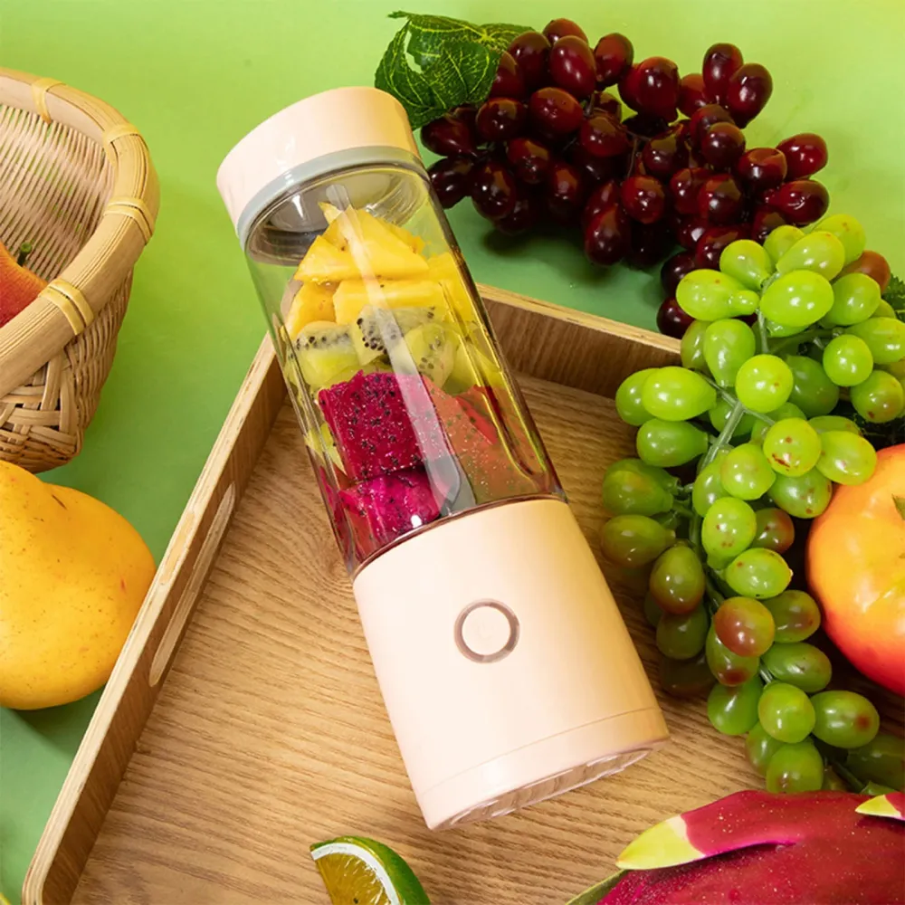 Cylindrical Compact Juicer