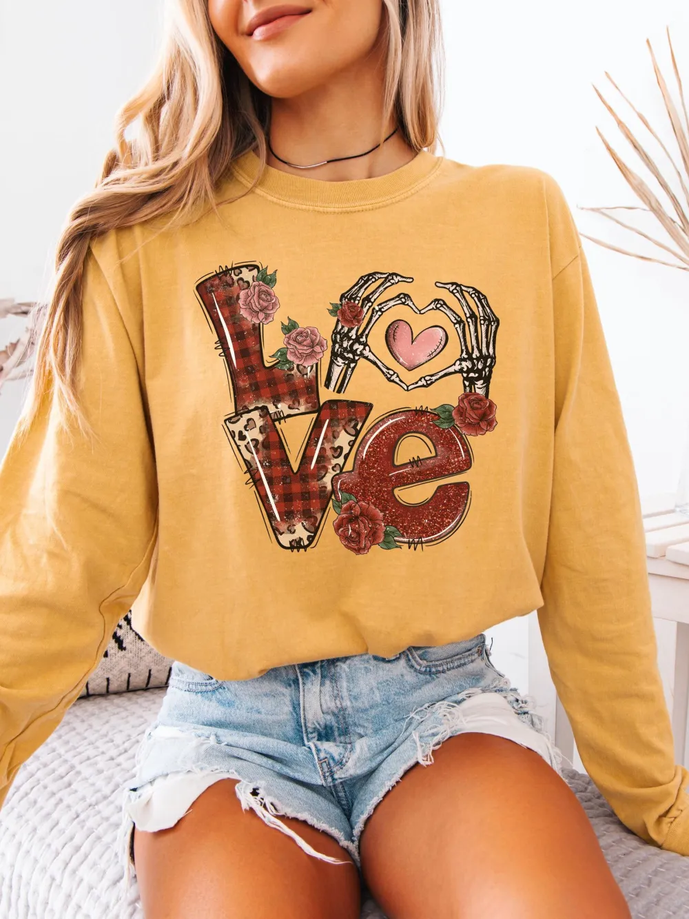 Skeleton Hand Love Print T-Shirt