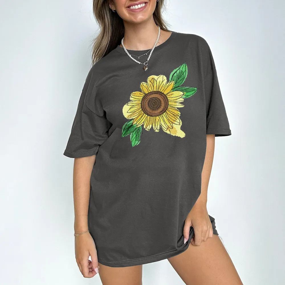 Hand Drawn Sunflower Flower Pattern, Casual T-Shirt.