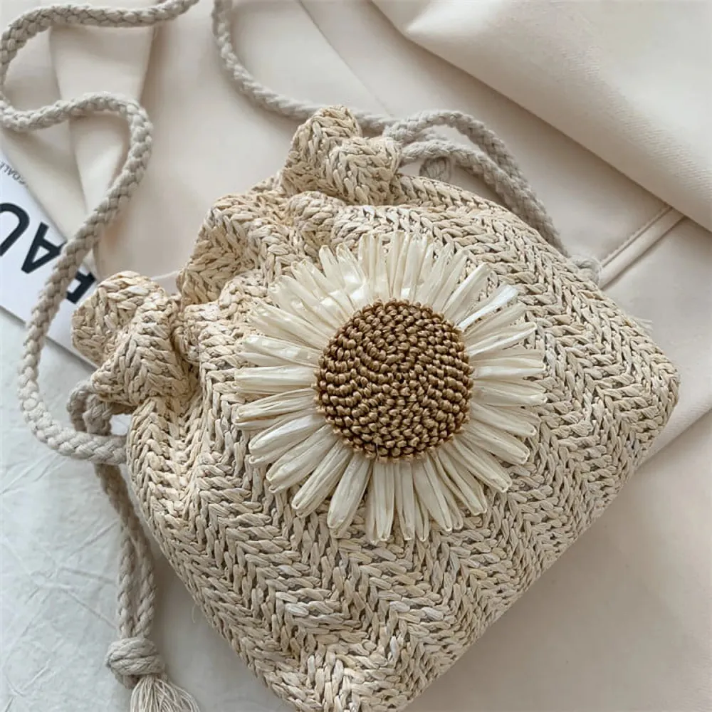 Daisy Decorative Woven Bag