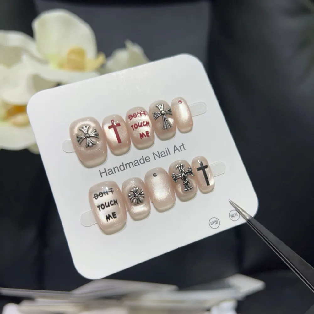 Nailhour 10Pcs 3D Gothic Rhinestone Short Square Press On Nails