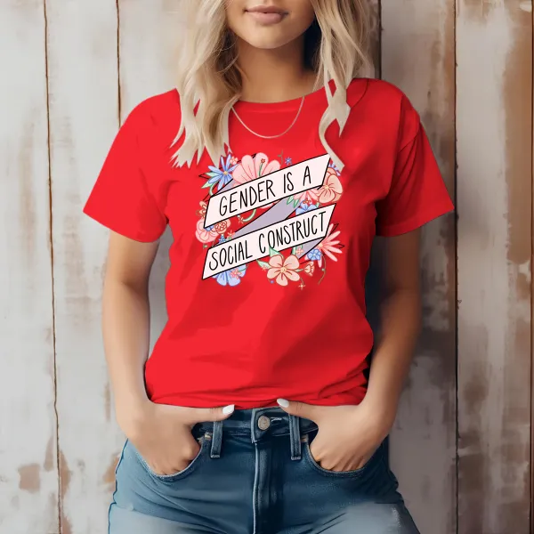 Women's irregular-lettered t-shirt