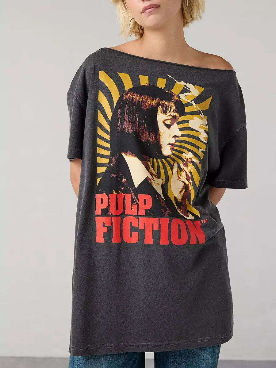 Women's Portrait Letter-Printed Off-The-Shoulder T-Shirt