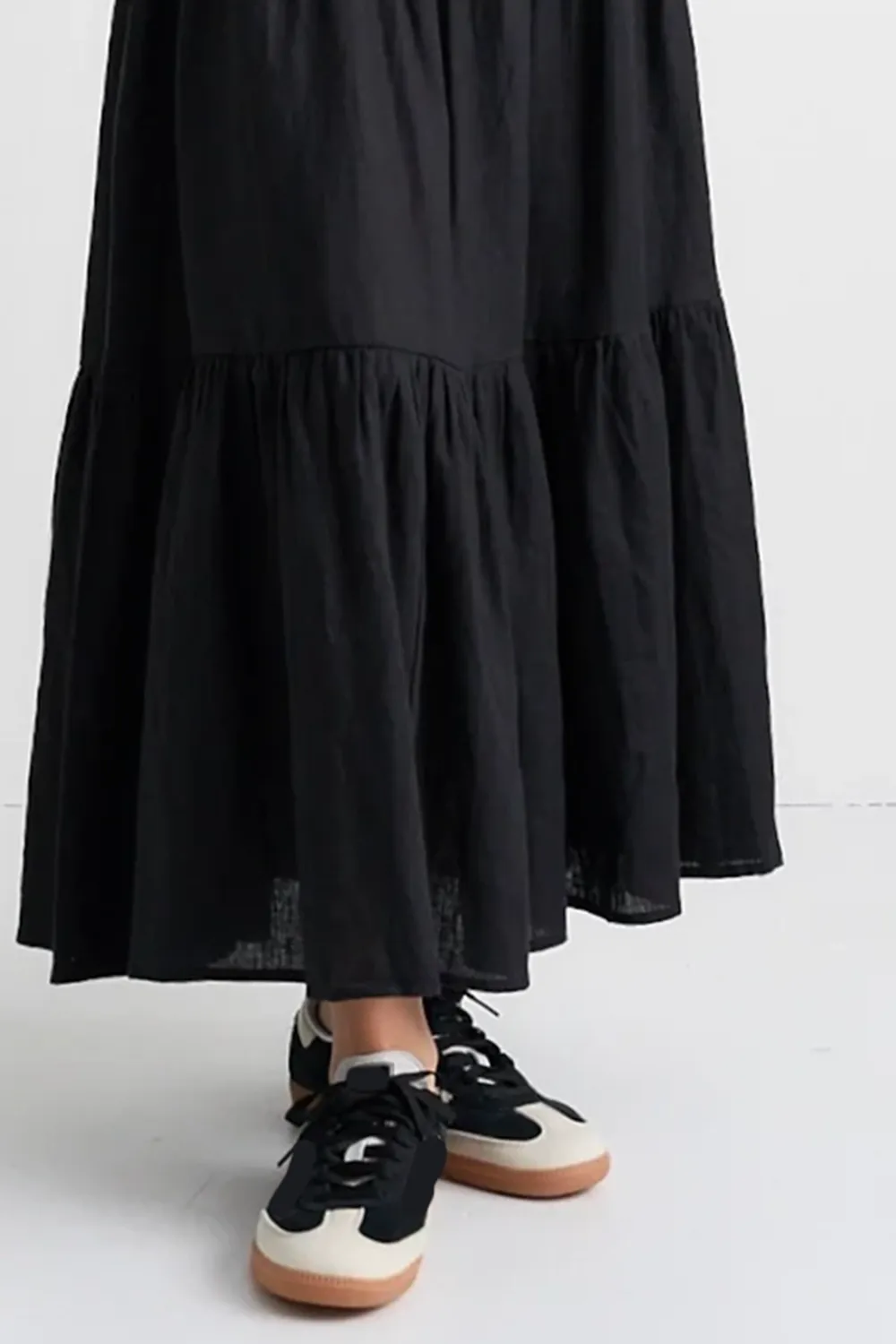 Black Tiered Linen Midi Skirt