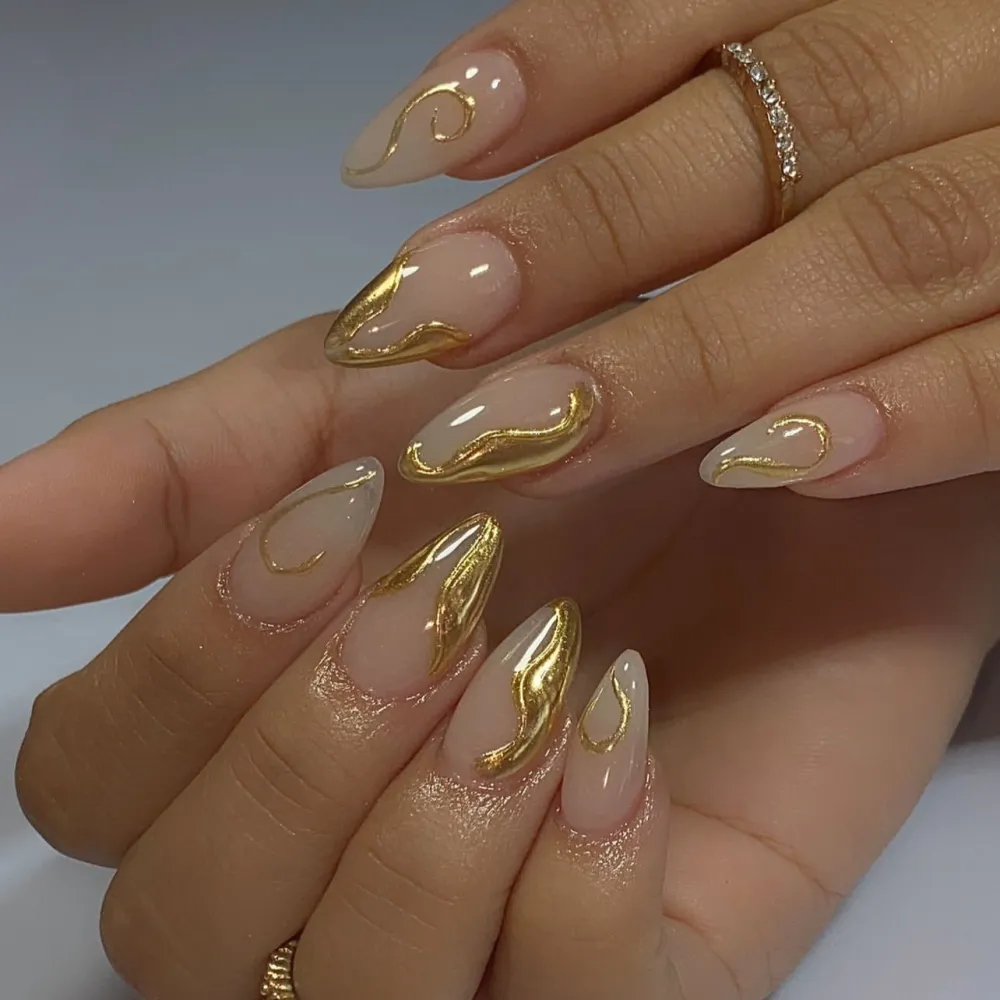 Nailhour 24pcs Nude 3D Gold Foil Wave Decor Press-On Nails