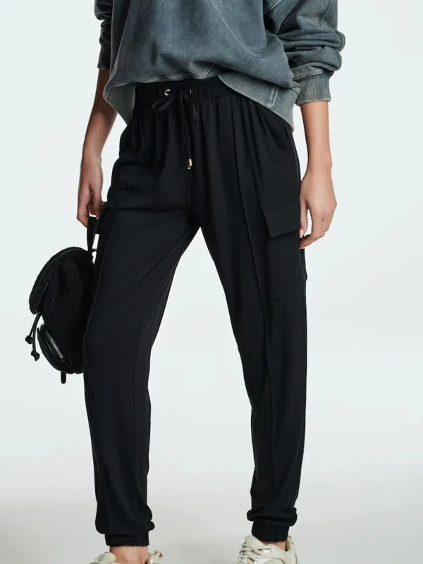 Solid Color Tapered Leg Workout Pants