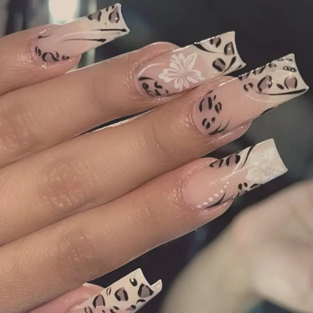 Nailhour 24Pcs French Floral Long Square Press On Nails