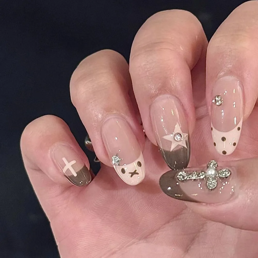 Nailhour 10Pcs Cute Rhinestone French Medium Almond Press On Nails