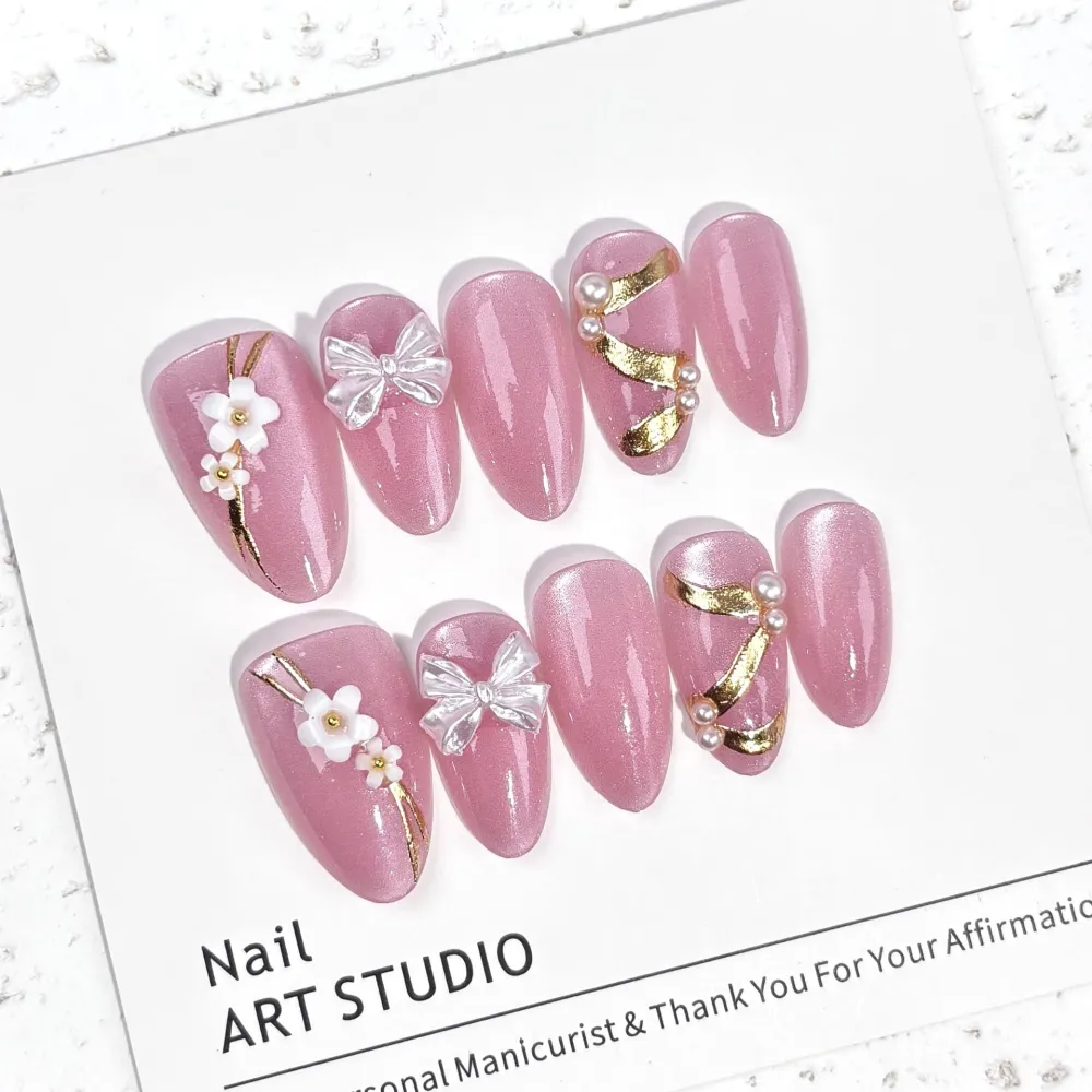 Nailhour 30Pcs Pink Cat Eye Gilded Vintage Short Almond Press On Nails