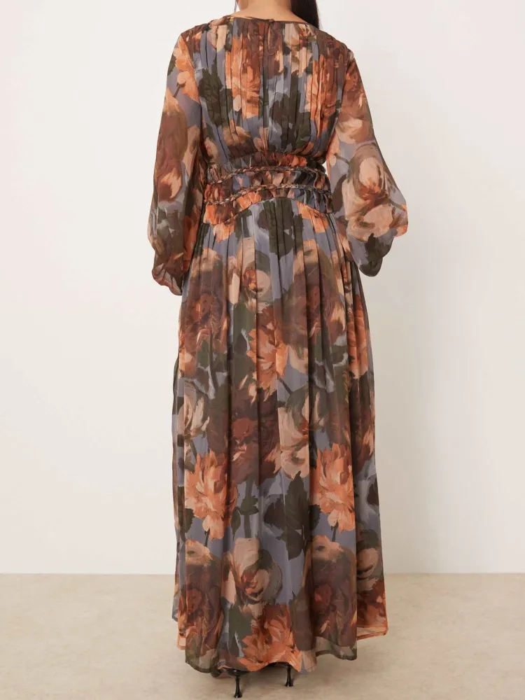 Pleated Detail Floral Maxi Dress