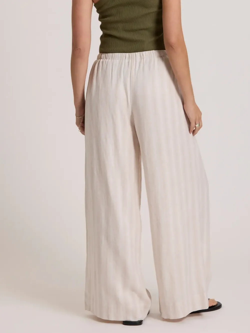 Pocket Detail Pants