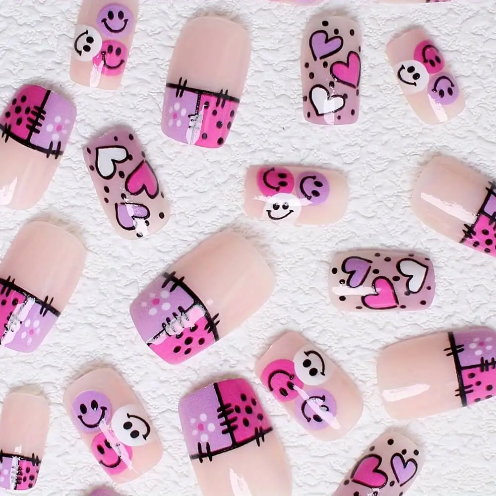 Nailhour 24Pcs Halloween Medium Square Sweet Designs Press On Nails