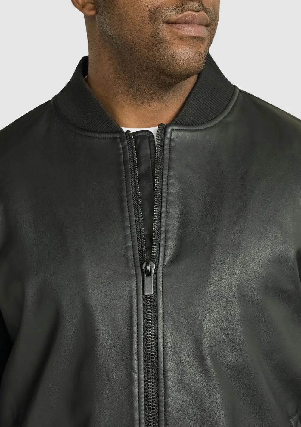 BLACK FAUX LEATHER BOMBER JACKET WITH RETRO STYLE