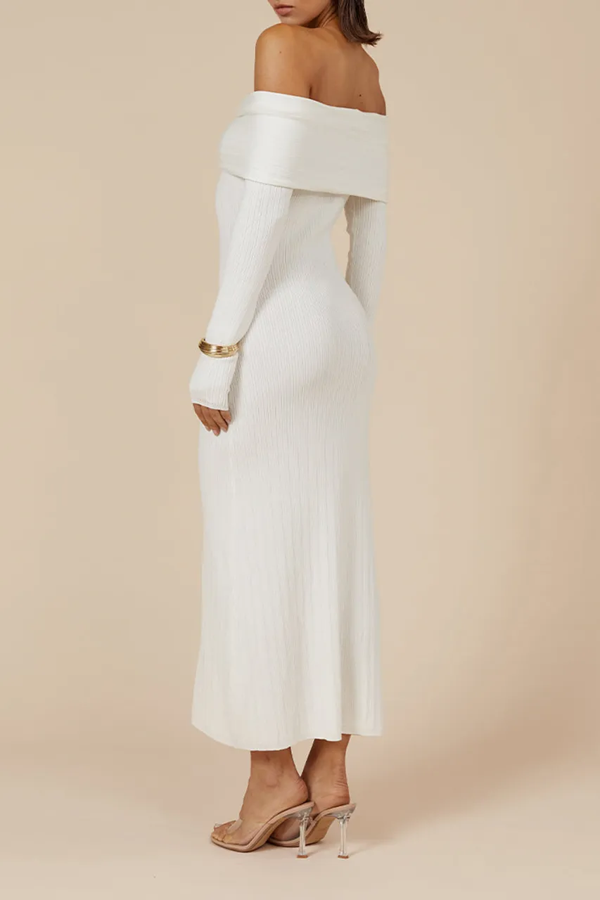 Off Shoulder Long Sleeved Knitted Midi Dresses