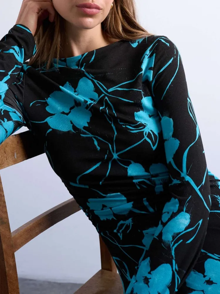 Floral Slim Fit Maxi Dress