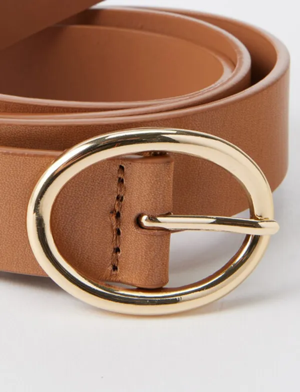 Brown Leather Belt With Metal Buckle
