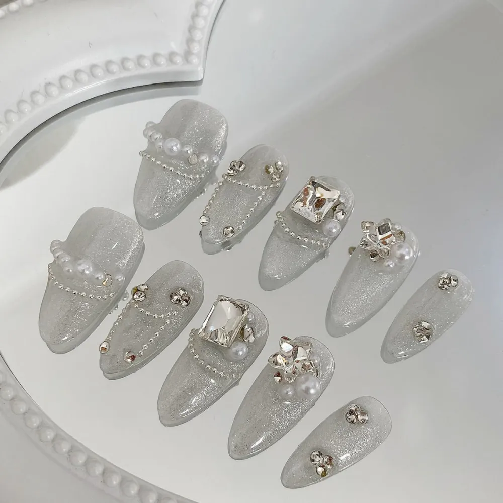 Nailhour 10Pcs French Glitter Cat Eye Nude Rhinestone Medium Almond Press On Nails