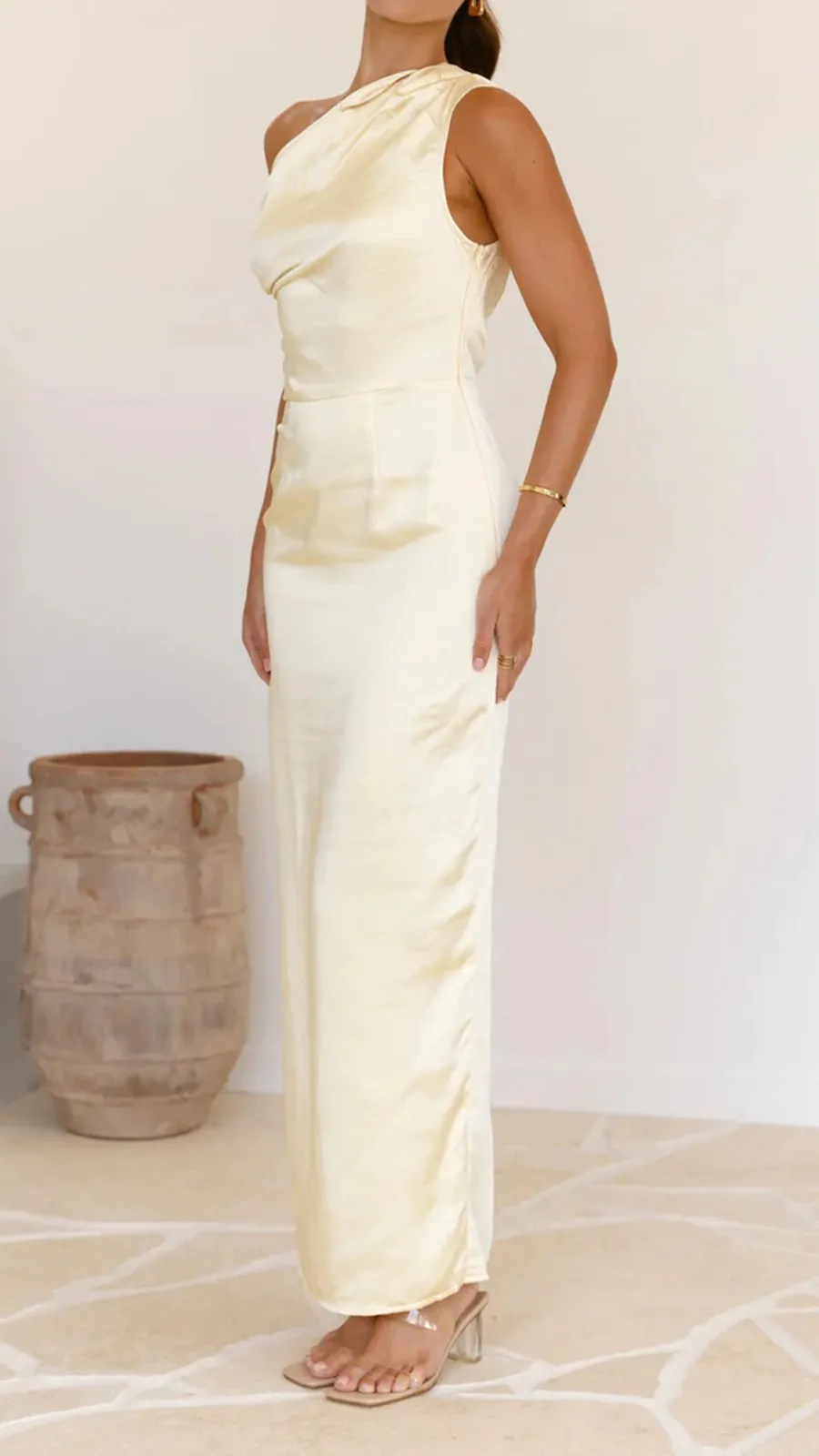 Off Shoulder Design Maxi Dress