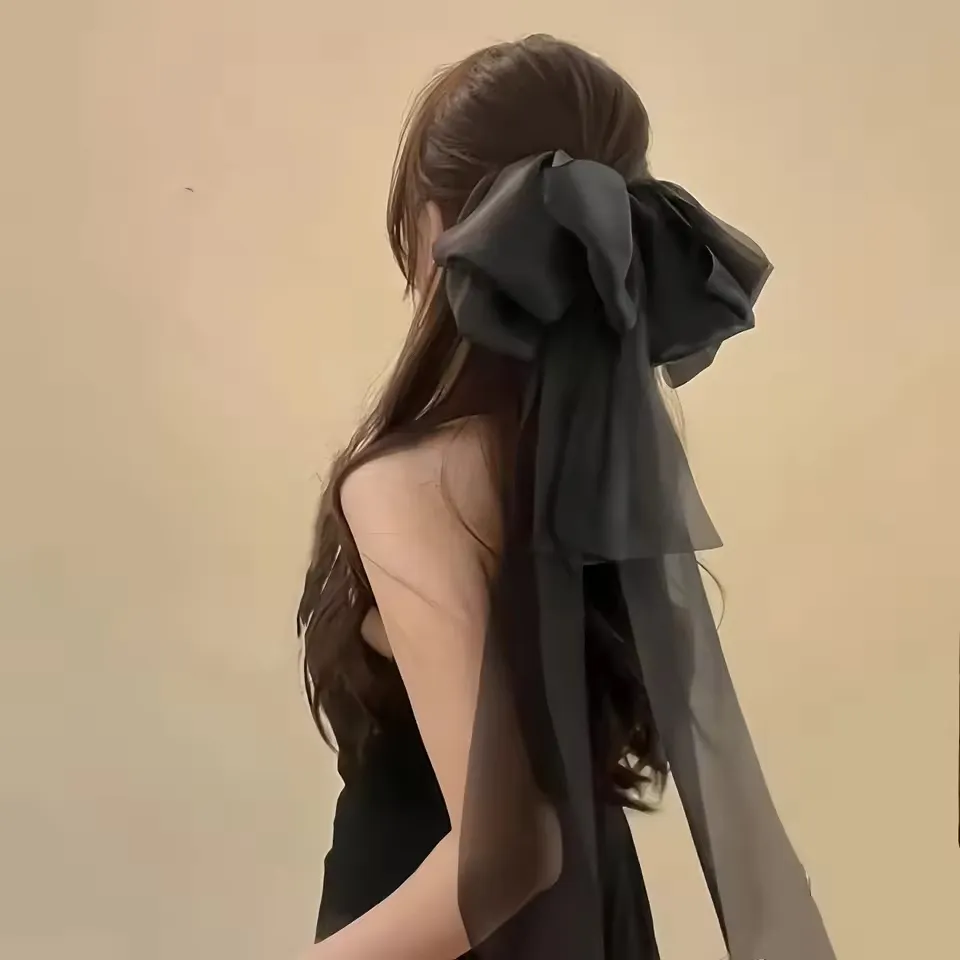Elegant Oversized Bow Hair Accessory