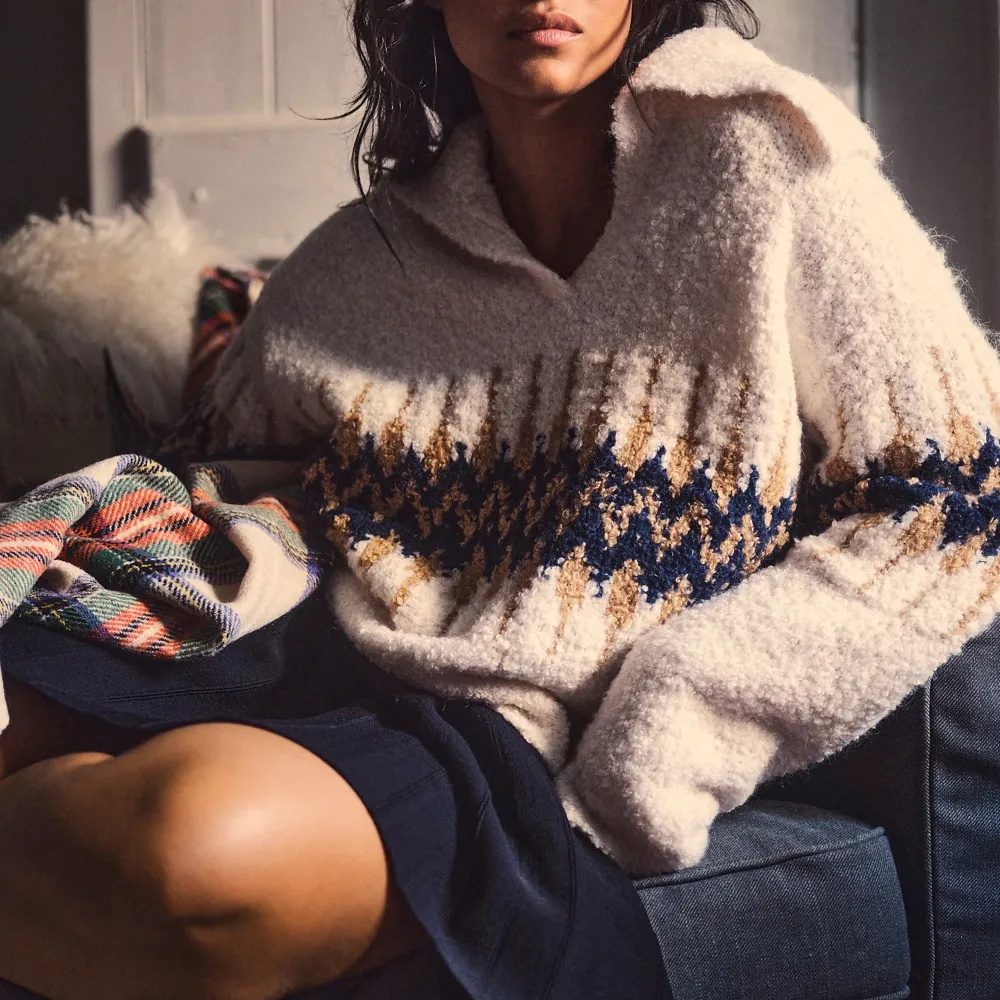 Argyle Pattern V-Neck Long Sleeve Sweaters