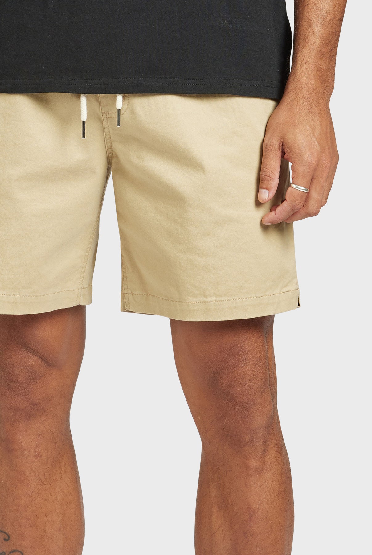 Volley Short-Sandstone