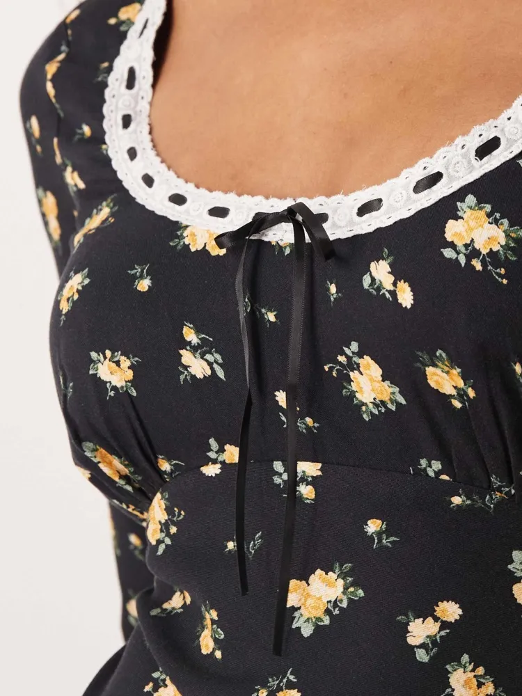Floral Scoop Neck Dress