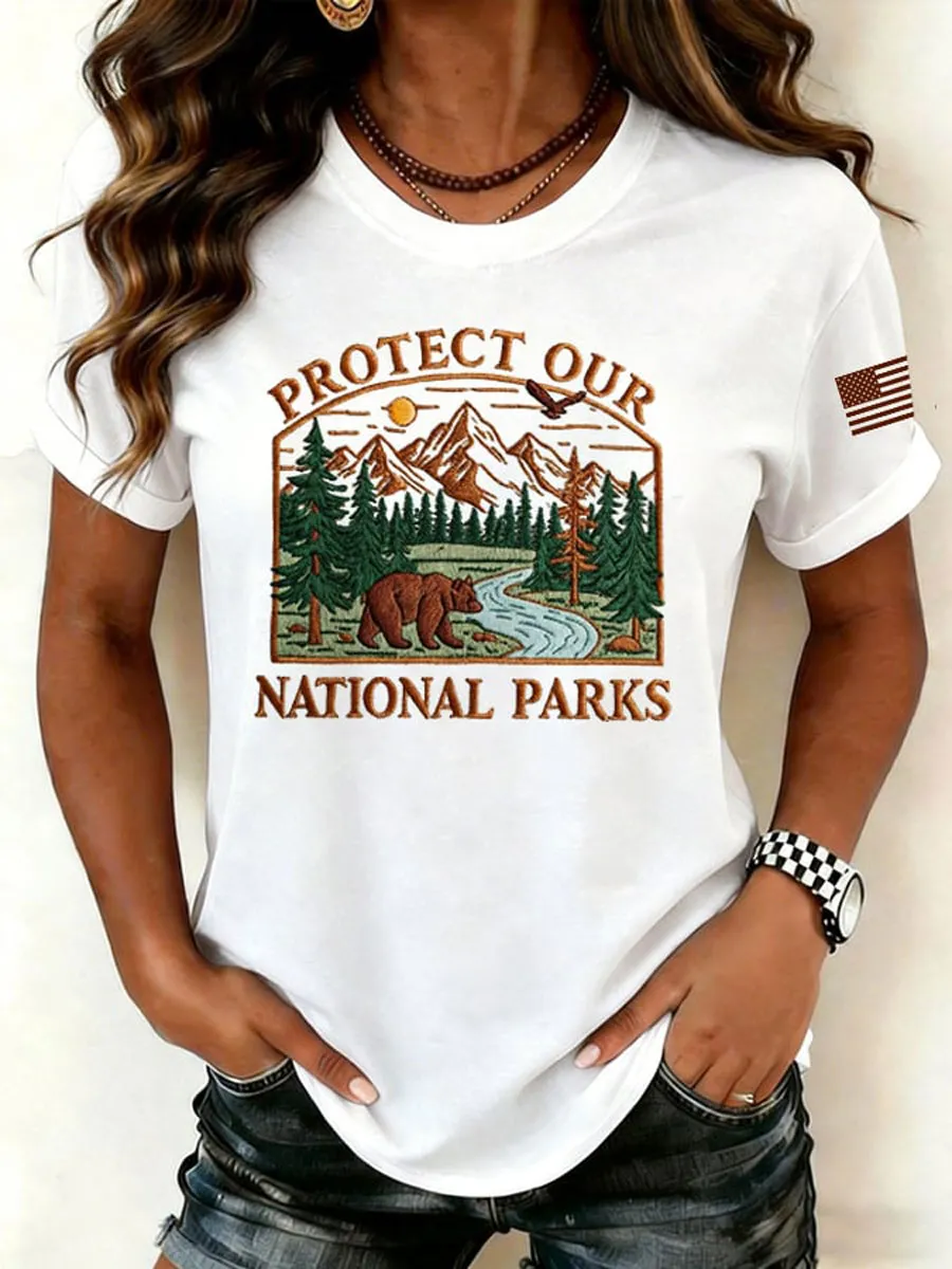 Women's Resist Bear Print T-shirt