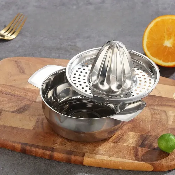 Durable Metal Handheld Juicer