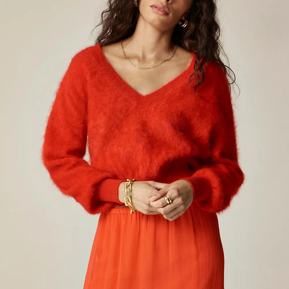 V-Neck Cashmere Cropped Sweaters