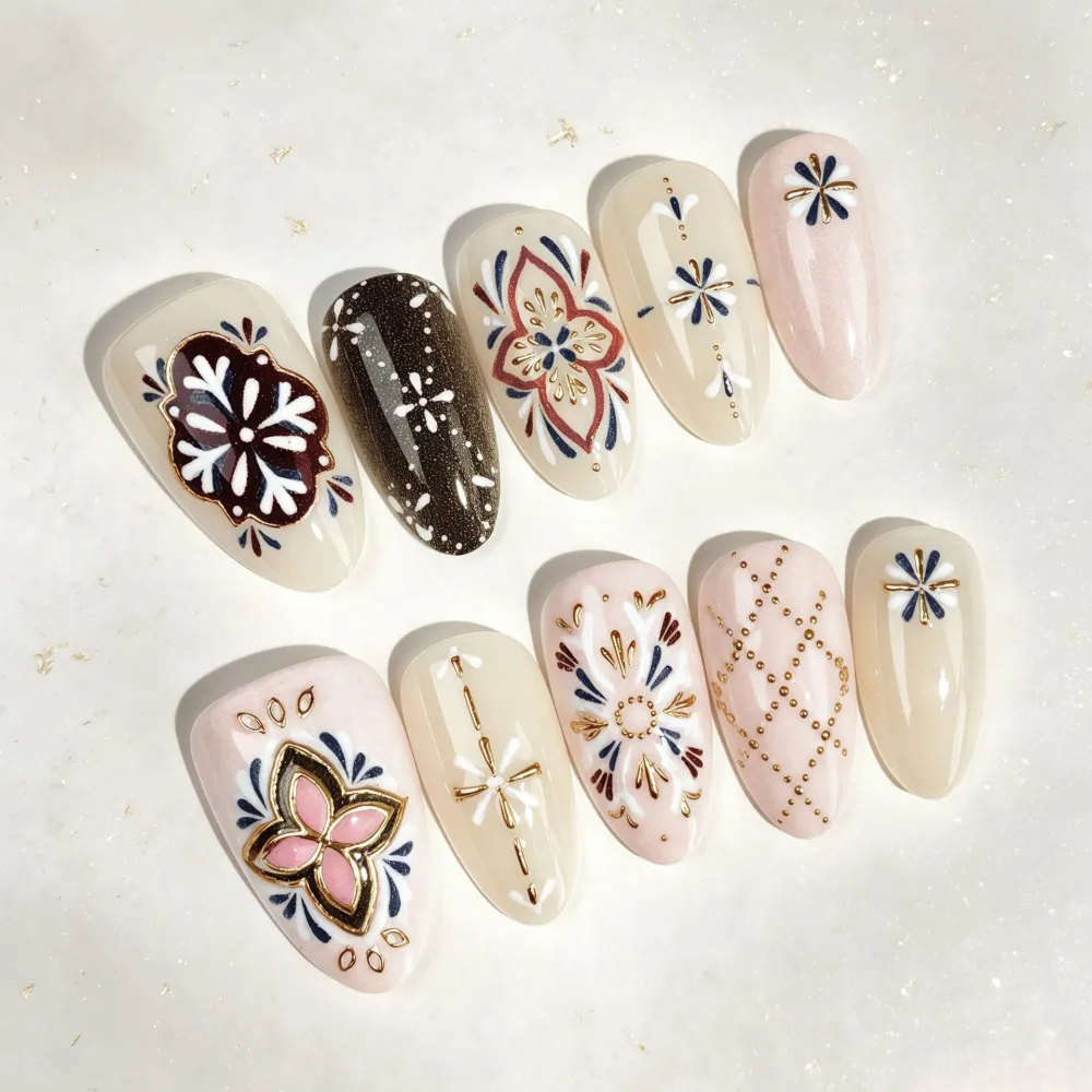 Nailhour 24Pcs Autumn Vintage Medium Almond Gilded Press On Nails