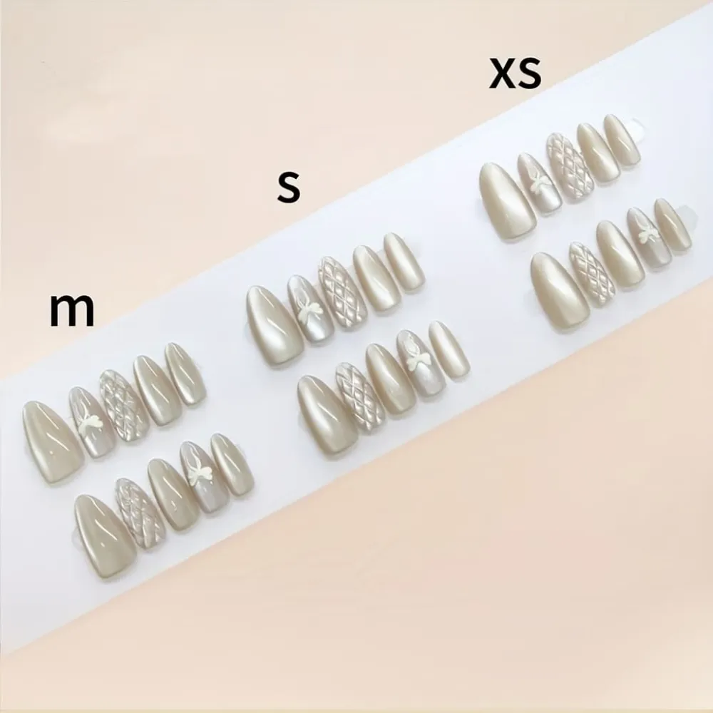 Nailhour 10Pcs 3D French Nude Cat Eye Short Almond Press On Nails