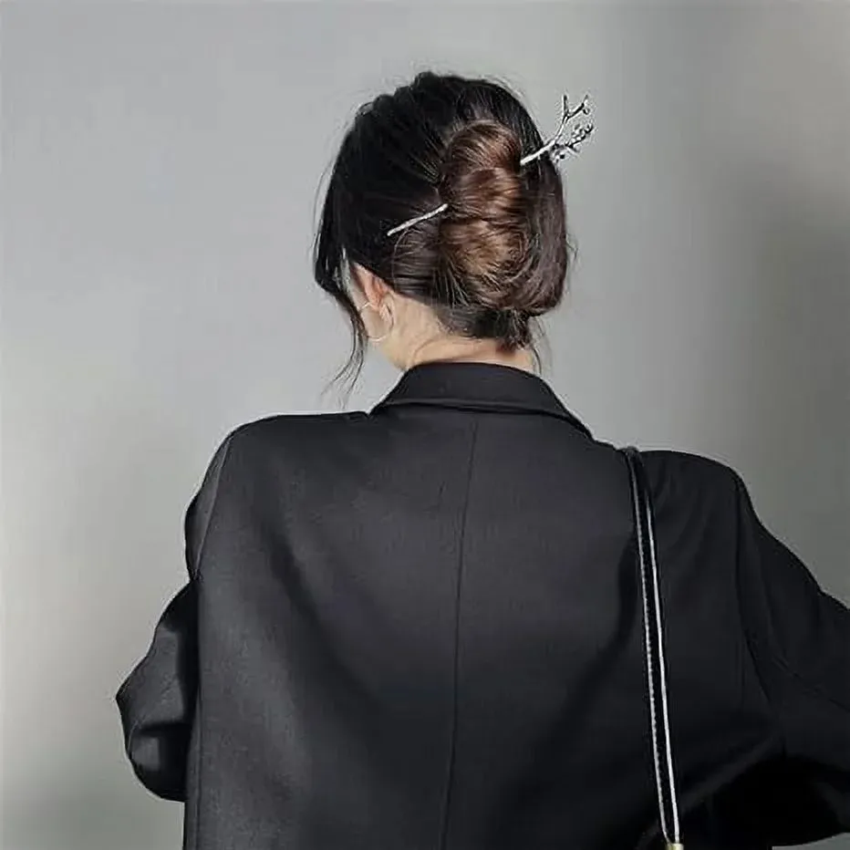 Retro Floral Relief Metal Long Hairpin