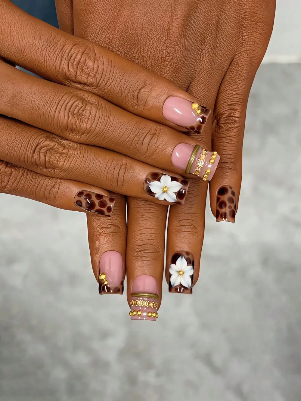 Nailhour 10 Pcs Handmade 3D Floral French Y2K Party Square Press On Nails