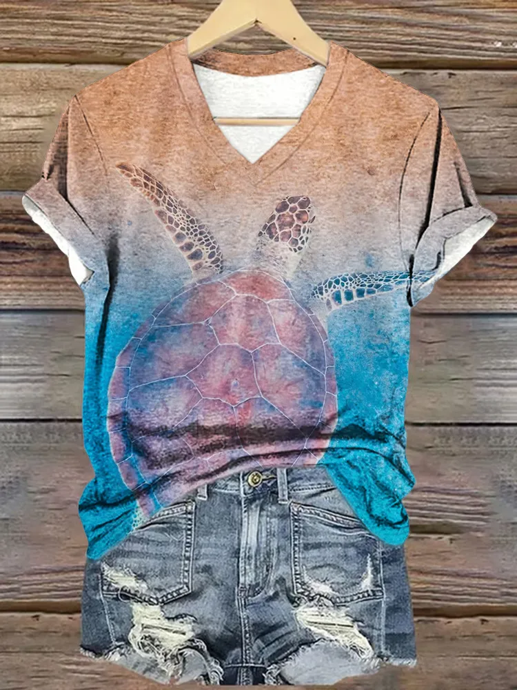 Women's Beach Turtles Print V-Neck Cotton T-Shirt