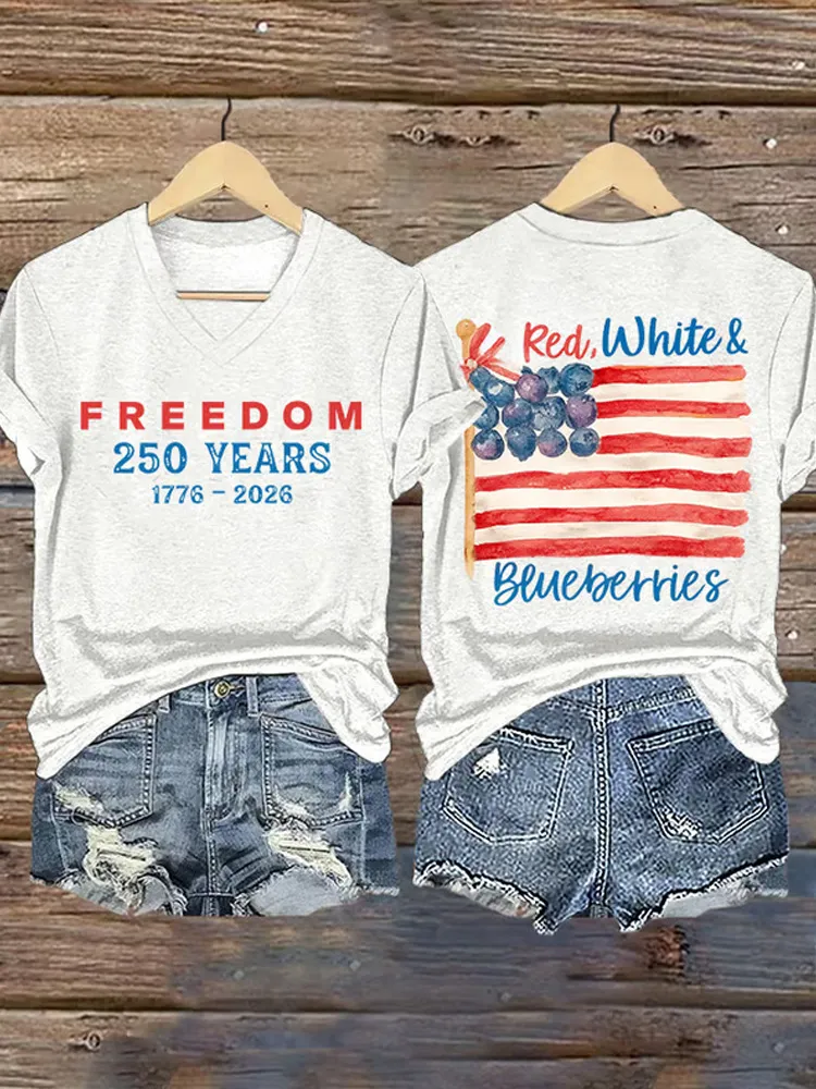 V-Neck Retro Independence Day Red, White & Blueberries Freedom Print T-Shirt