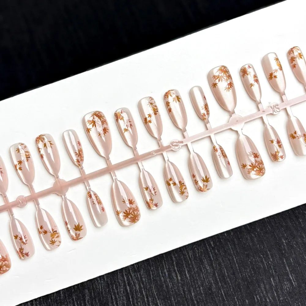 Nailhour 30Pcs Nude Short Almond French Cat Eye Press On Nails