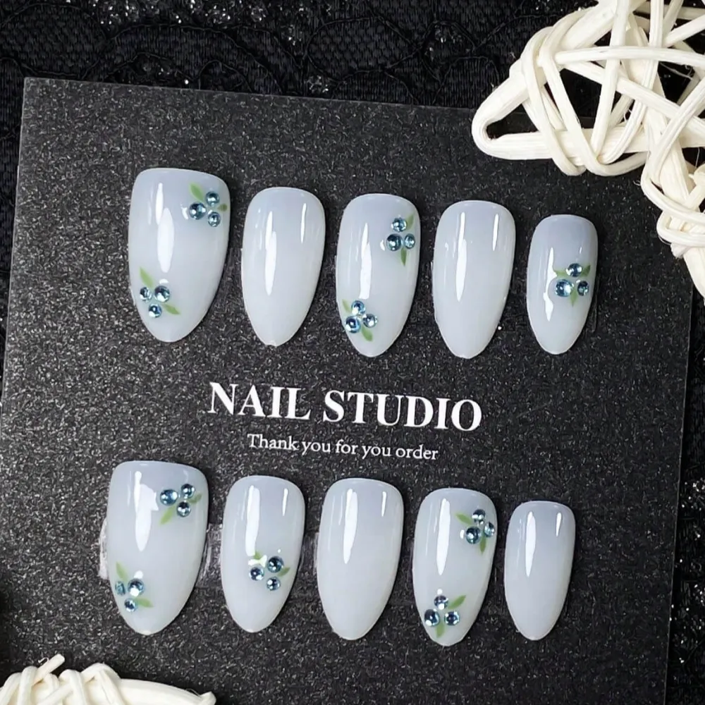 Nailhour 10Pcs Handmade Icy Light Blue Medium Almond 3D Diamond Flower Press On Nails