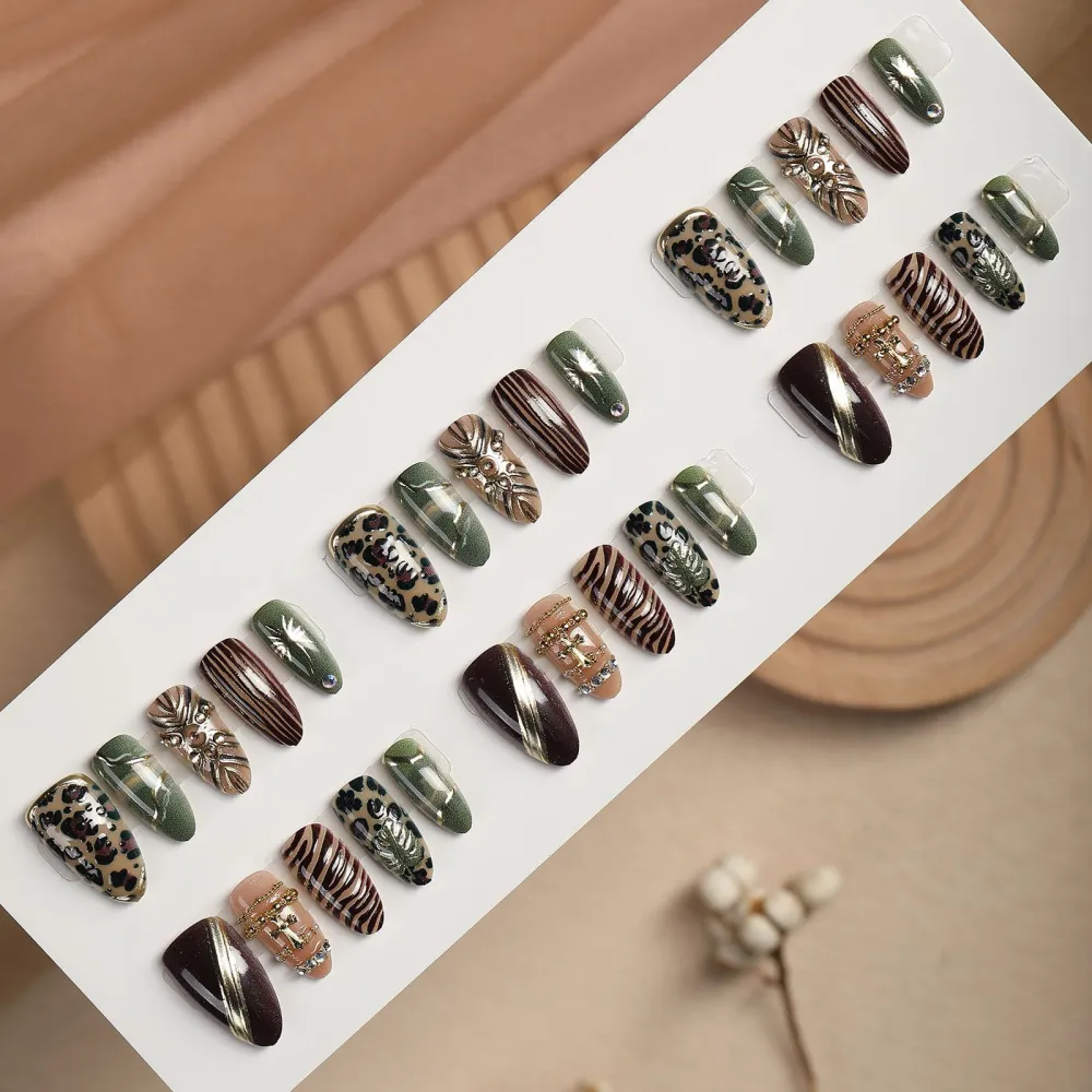 Nailhour 30Pcs Green Medium Almond French Press On Nails