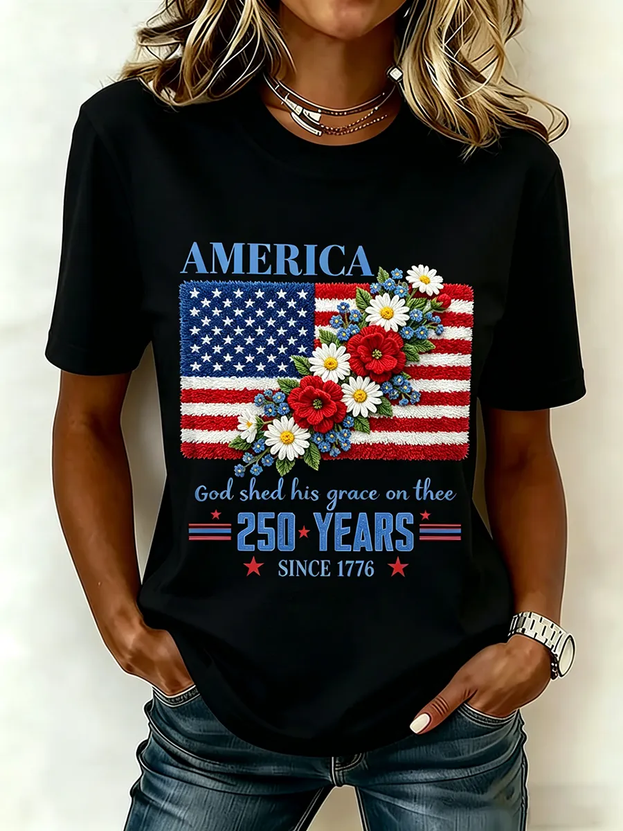 Women's 250 Year Old American Flag Floral Print Round Neck T-Shirt