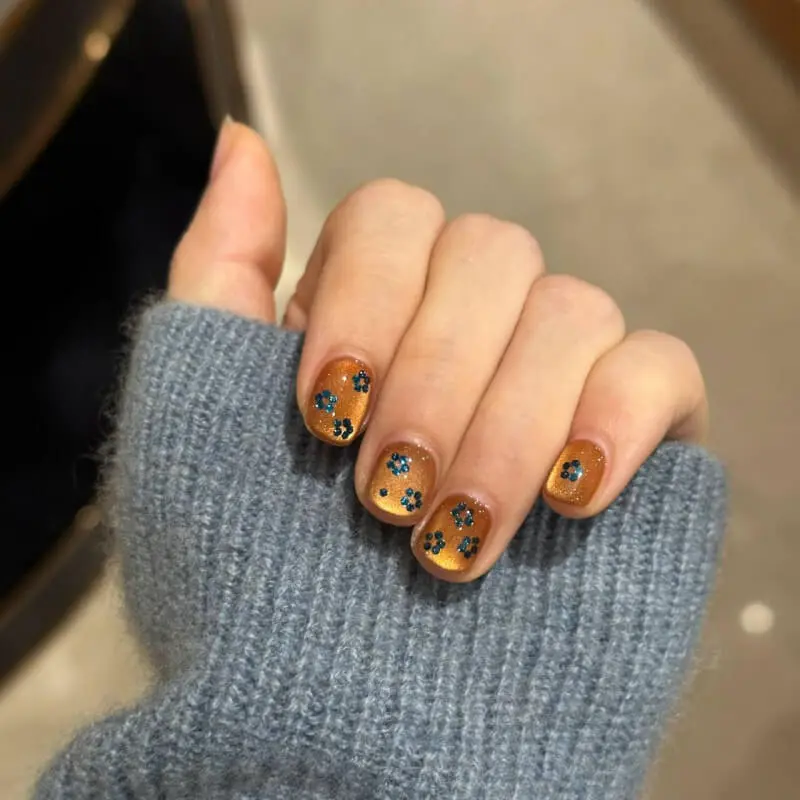 Nailhour 10Pcs Handmade Floral Cat Eye Short Squoval Press On Nails