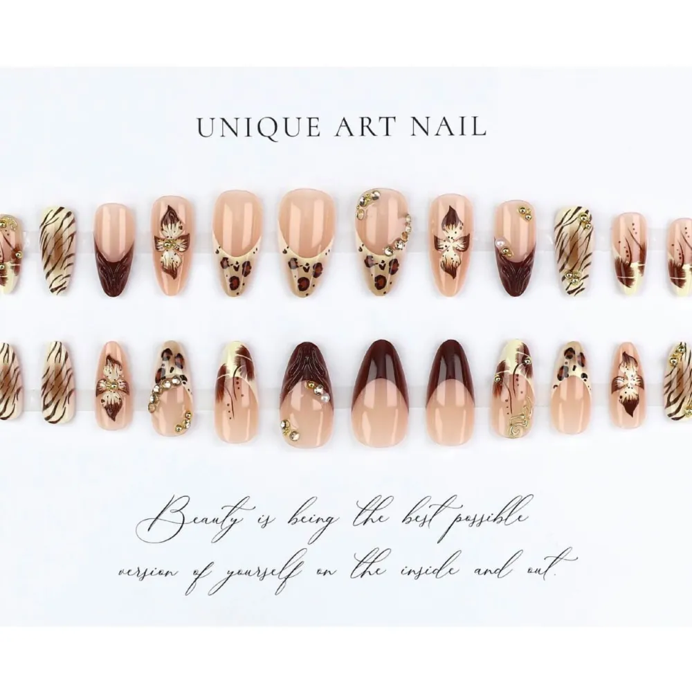 Nailhour 24Pcs Autumn Vintage Medium Almond Press On Nails