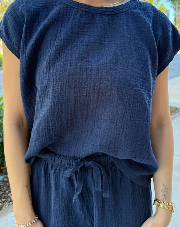 Short Sleeve Dolman Top