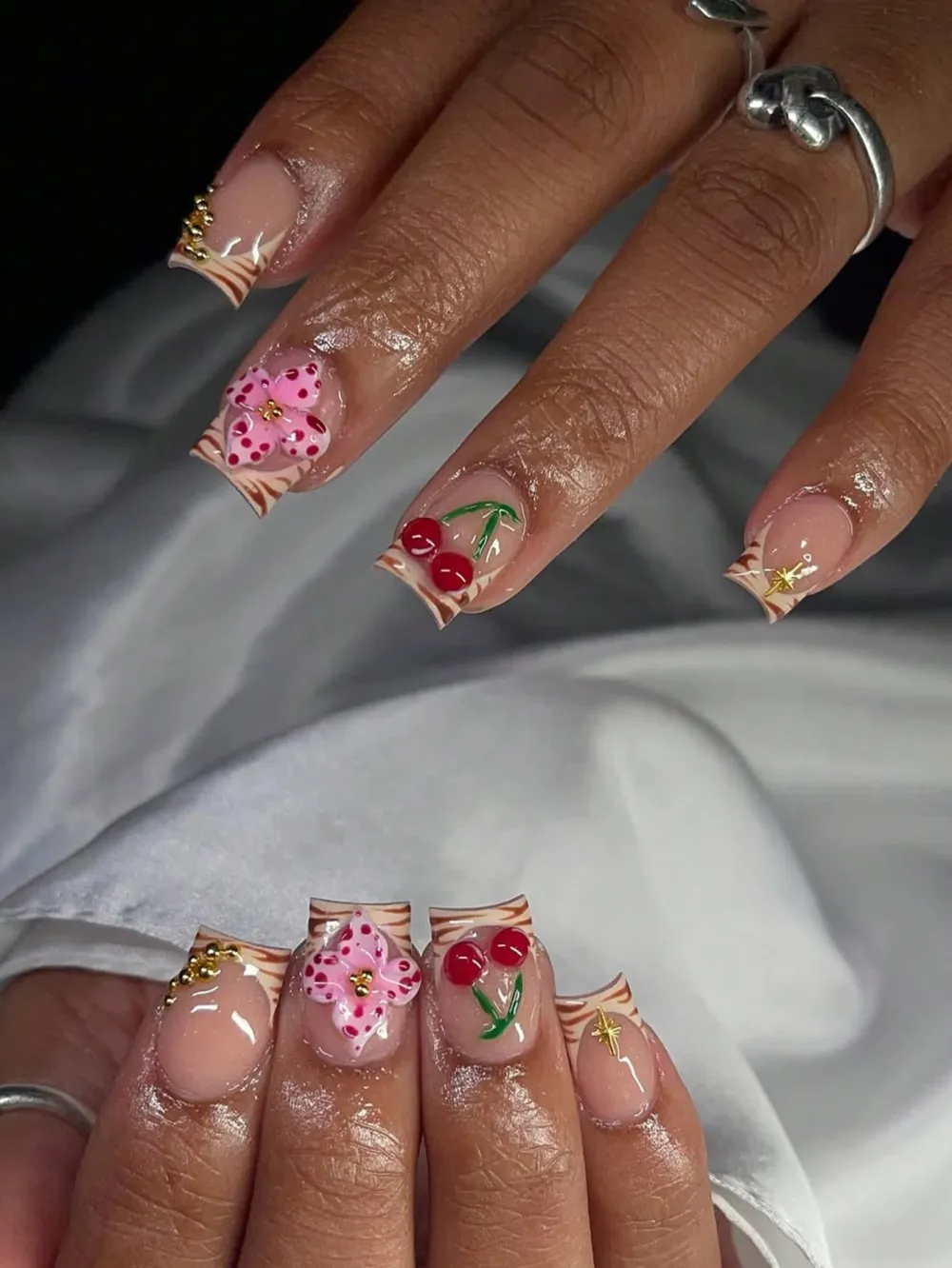 Nailhour 24Pcs French 3D Flower Cherry Nail Art Acrylic Press-On Nails