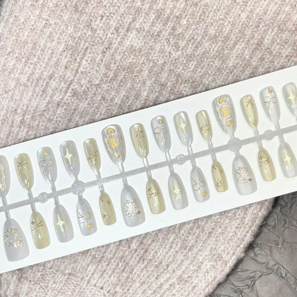 Nailhour 30Pcs Autumn 3D Cat Eye Gilded Medium Almond Press On Nails