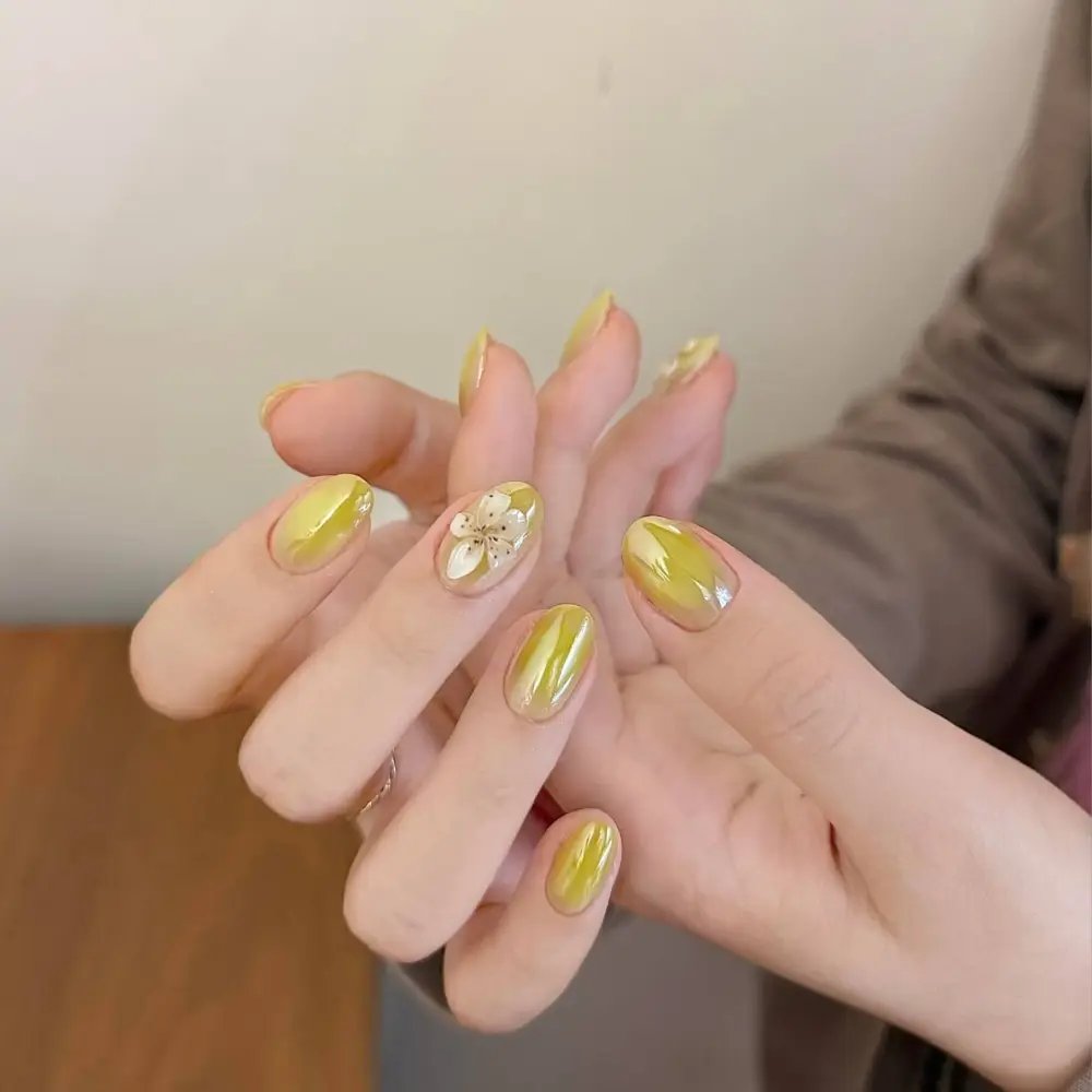 Nailhour Handmade 10Pcs 3D Floral Short Oval Press On Nails