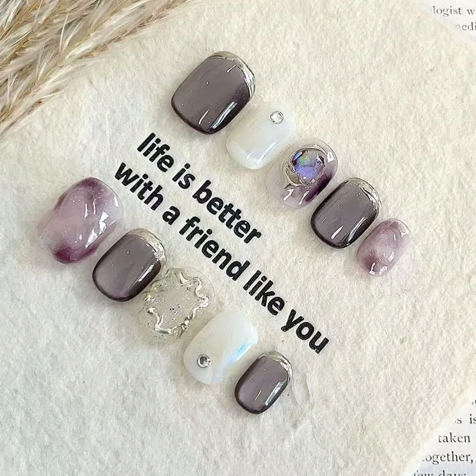 Nailhour 10Pcs Handmade Multicolor Rhinestone Short Squoval Press On Nails