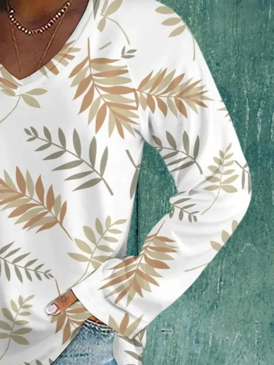 Minimalist Leaf Print T-Shirt
