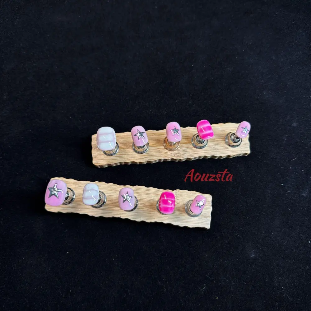 Nailhour 10Pcs Handmade Y2K Short Oval Pink Gilded Press On Nails